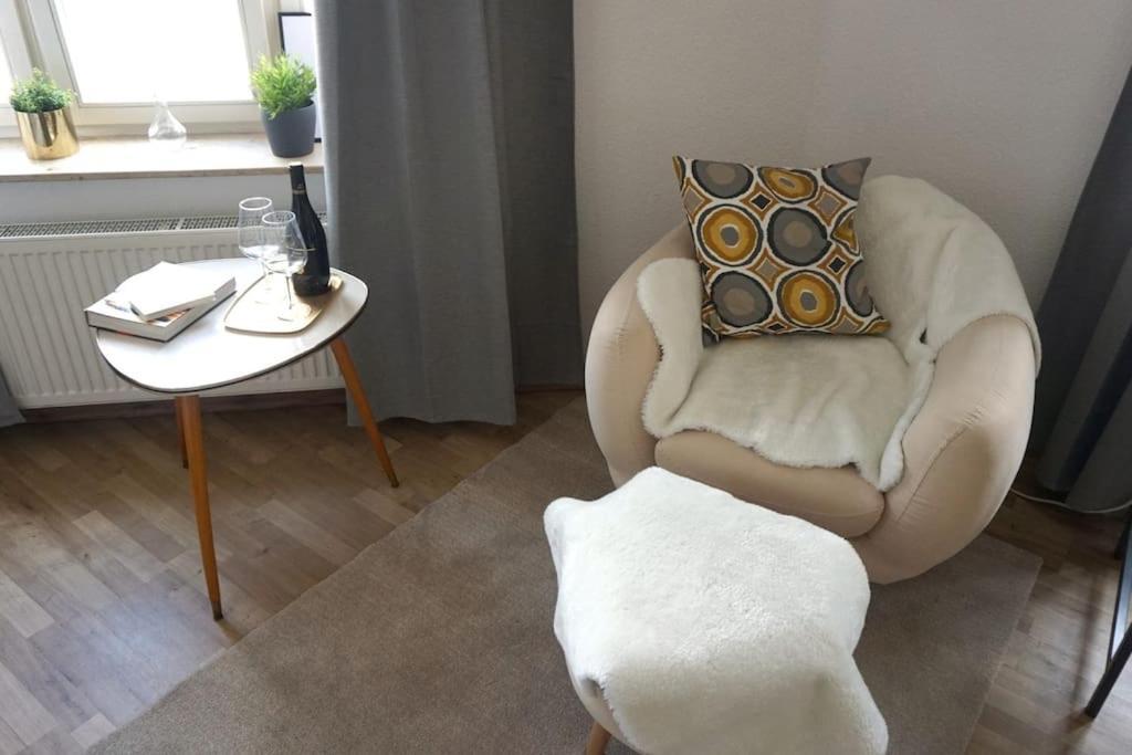 Apartment Bright Cozy Studio Flat In *