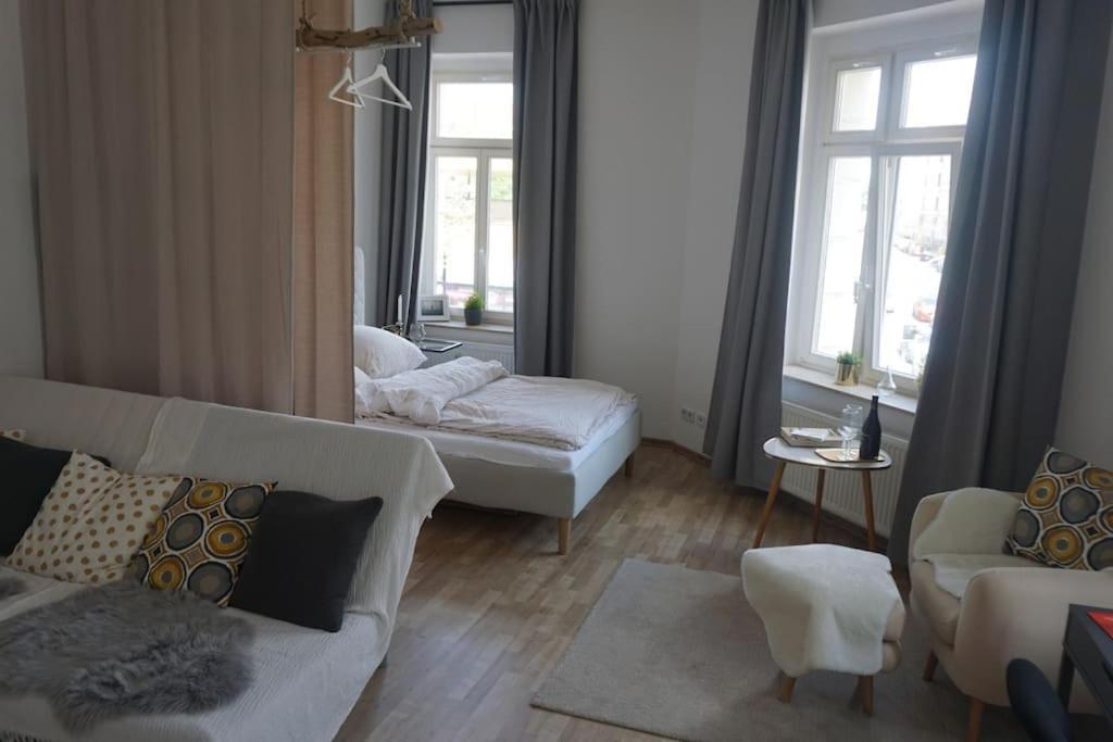 Apartment Bright Cozy Studio Flat In *